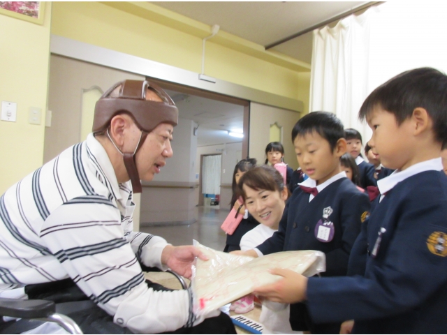 つきたてアツアツで～す！！