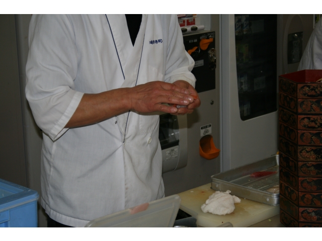 プロの手さばき