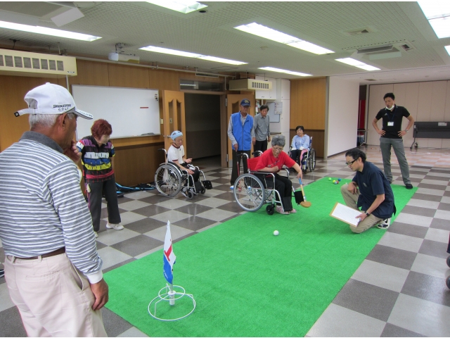 「人工芝」が曲者です