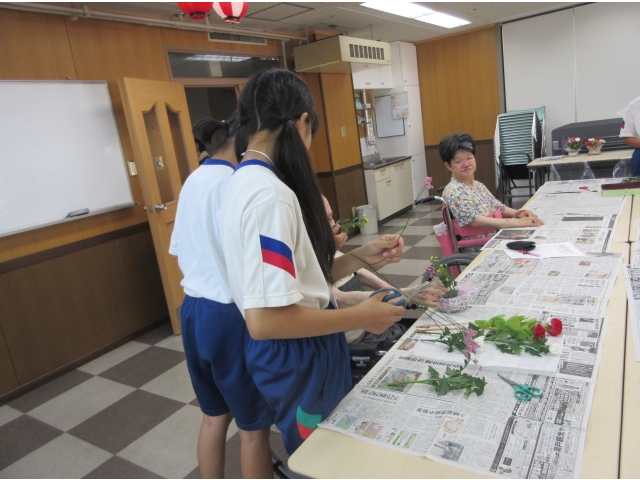 職場体験の学生さんと(^^♪