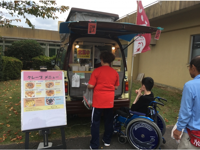 サニーズ可児店さんのクレープ
女子に大人気でした♪