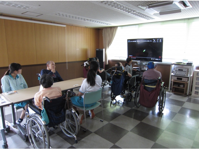 ホタル動画やホタルクイズはインターネット活用