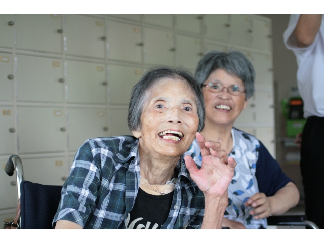 みんなでお見送り