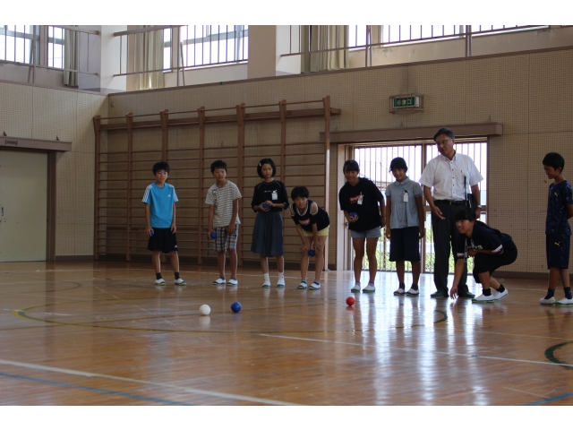 ボッチャ体験は
大盛り上がり！