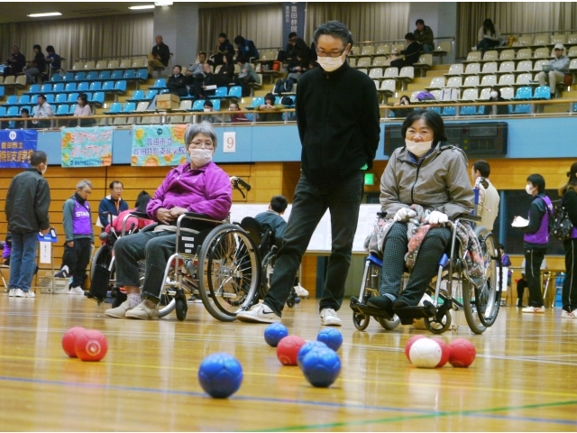 「作戦を練っています」