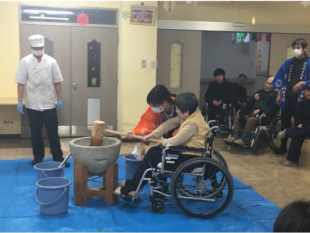 心を込めて
ペッタン！ペッタン！