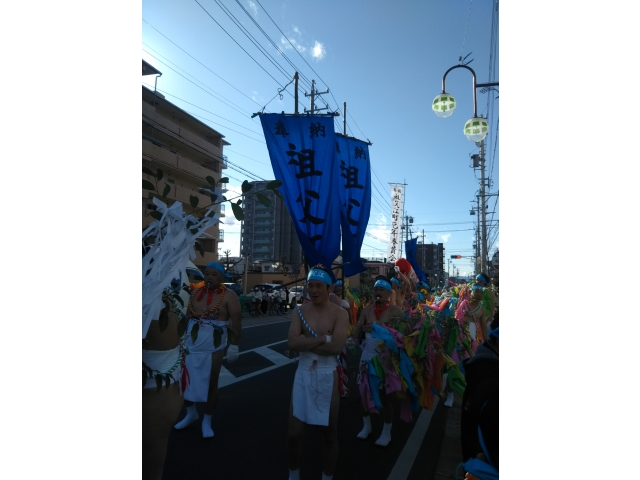 「なおい笹」は利用者や職員のお願いが書かれた「なおい布」も…