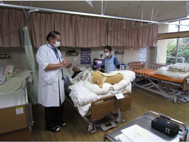 優しく丁寧に
診察してくださいます