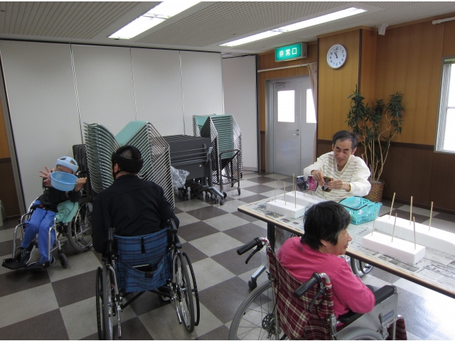 缶のバトンは
「水切り」担当へ