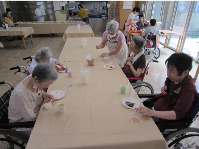 「おいしい～」
の声が響きます