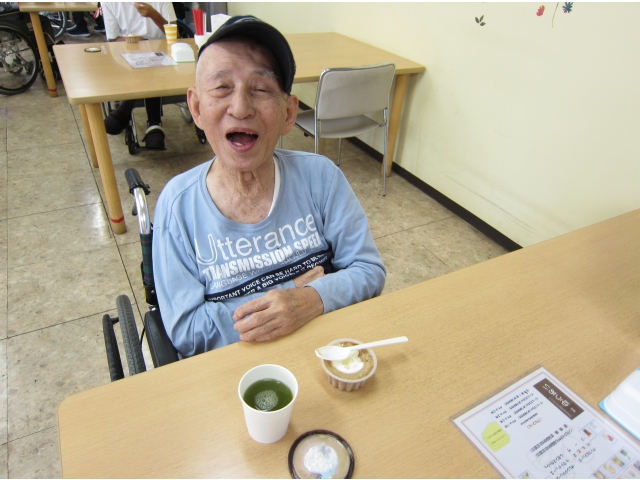 こちらはコーヒーフロートをチョイス