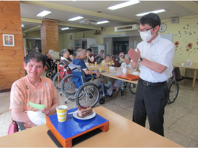 バースデイプレゼントＤＡＹ