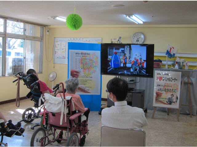 口ずさみやすい曲になっています！