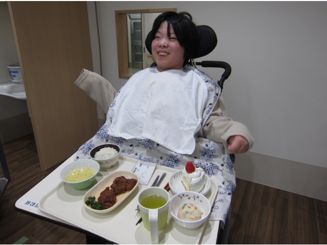 クリスマスメニューとホタル米を楽しみました！