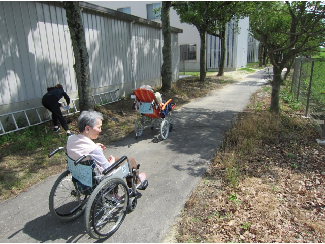 ゴミはないかな～？