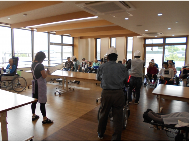 １階の利用者様の人員点呼