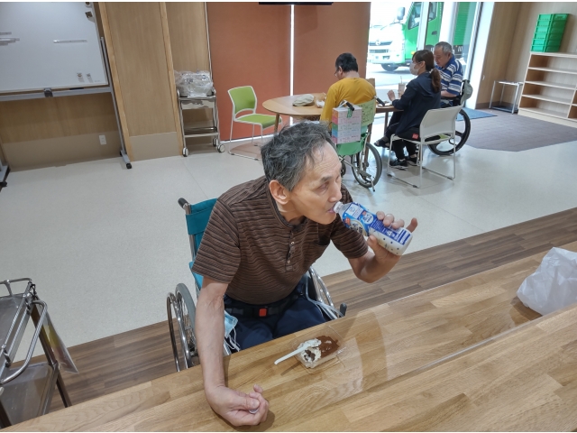 花よりおやつ！？