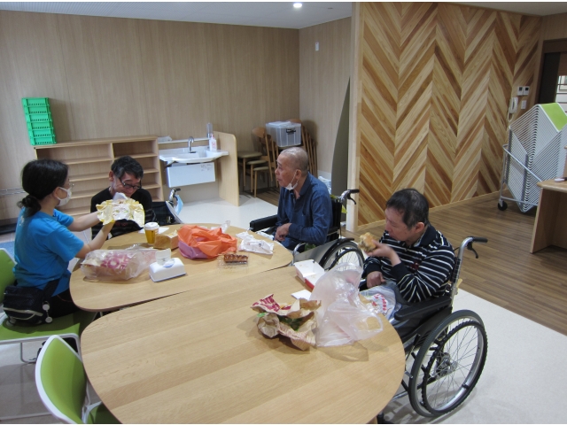 食いしん坊の集まり！？