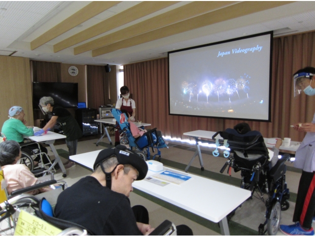 花火を見ながらカフェタイム！