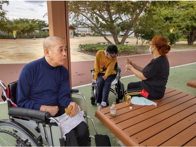 たい焼き専門店でたい焼き購入！！