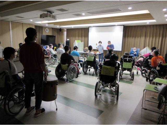 マジック披露！