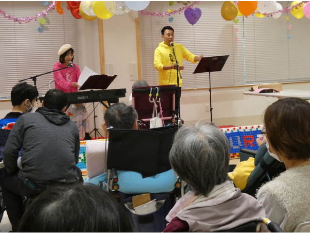 手拍子や合いの手でみんな参加です👏🏻