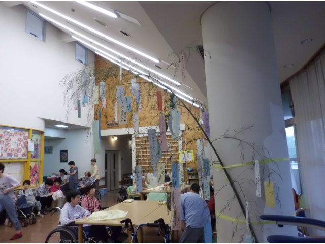 皆さんのよく見える所に飾りました　　　　　　　　　　　　　　　　　　　　　　　　　　　ｖ(・ω・)ｖ