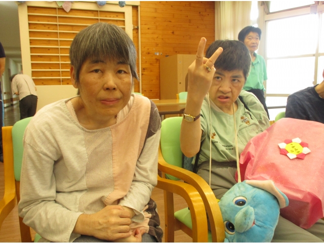 ご満悦のピース！