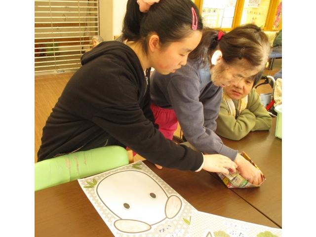 皆さんで協力して作ってます！