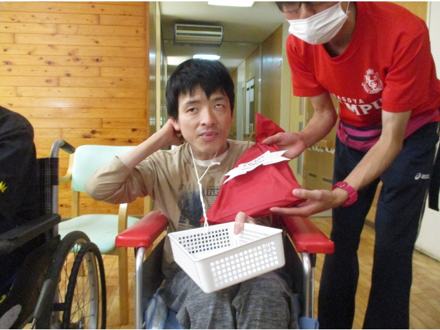 プレゼント嬉しいなぁ。