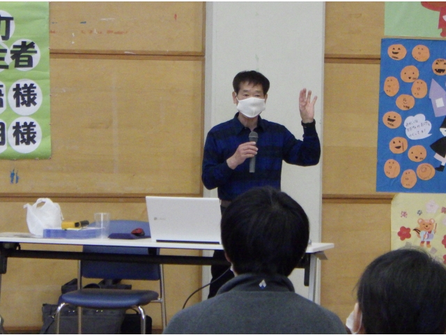 講師による事前説明をうけ、模擬体験へ！