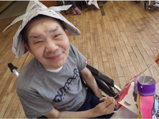 手作り兜、よく似合っています☆