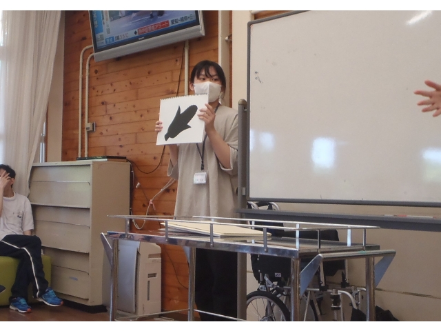 甘くて黄色の野菜はな～んだ？