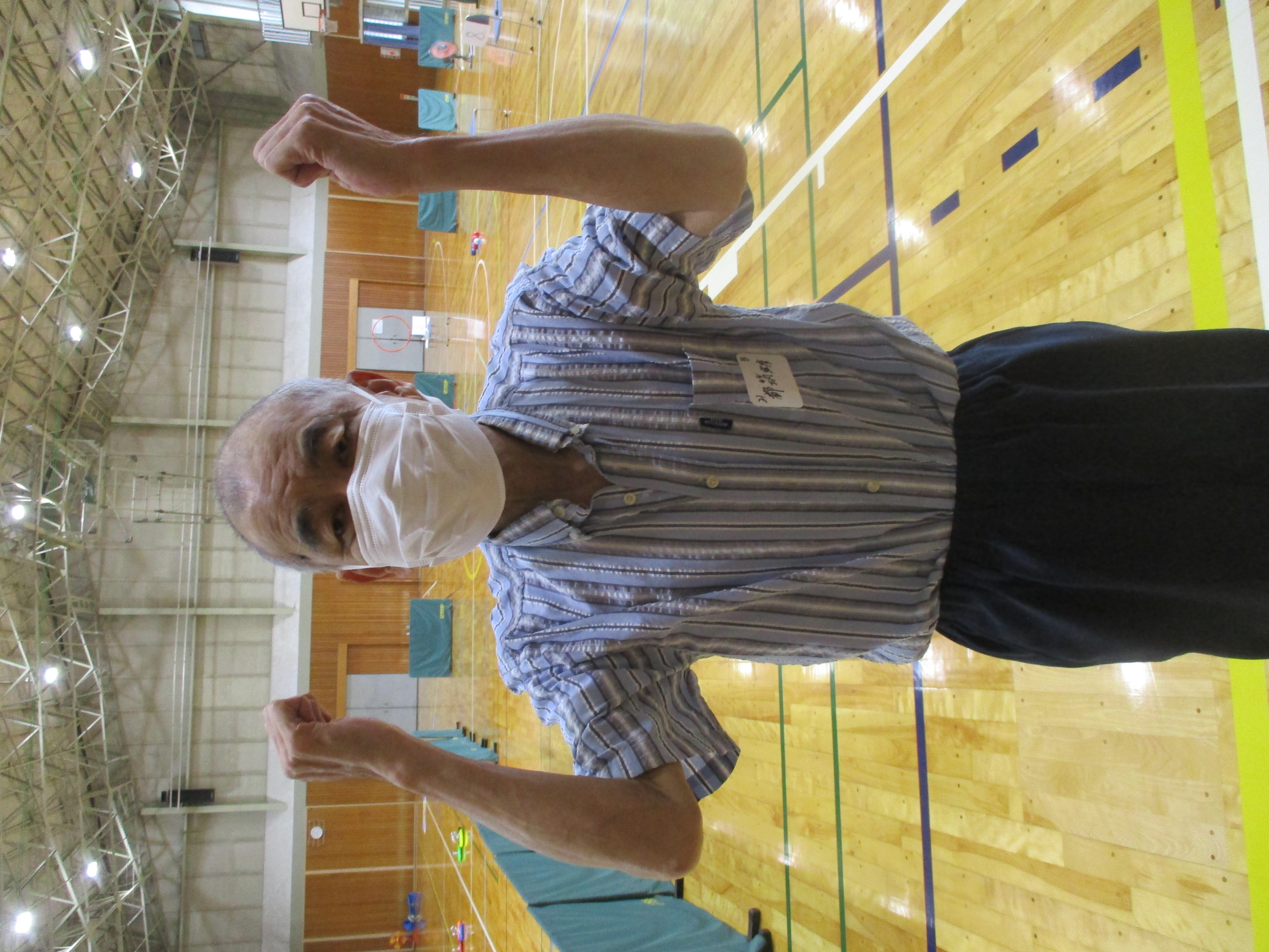 上手くはいりガッツポーズ