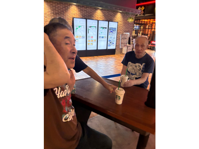 スタバでゆったりと穏やかに過ごしました😊
