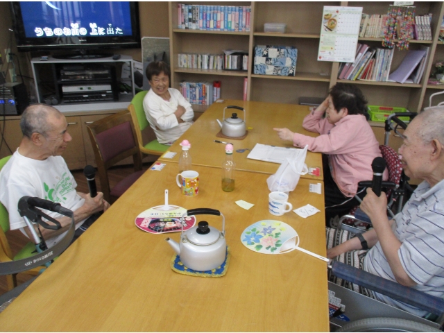 談笑する利用者様