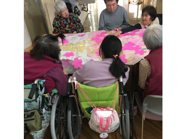 桜を咲かせましょう