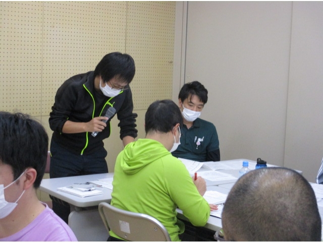 各グループでの発表をすることで、