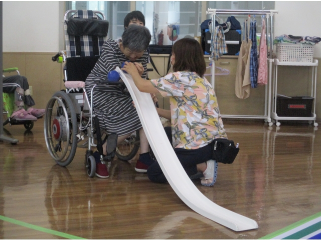 確実に指示を出します