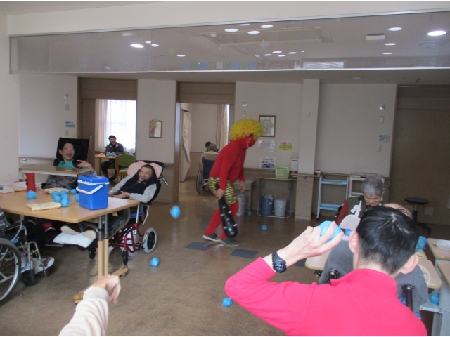 逃げていきました