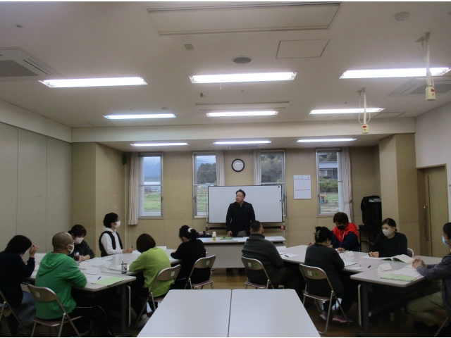 人を巻き込むコミュケーションの必要性を学びます