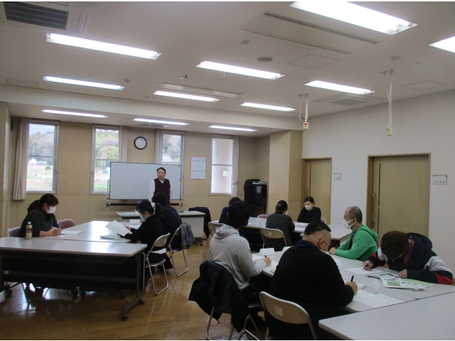 まずは個人ワークを行い、