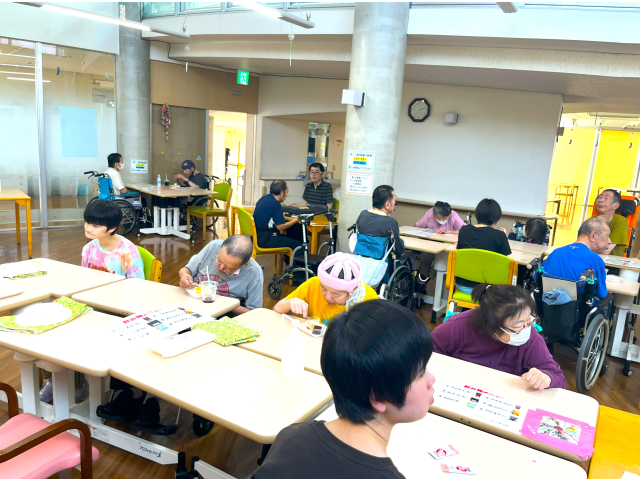 まだかな、まだかな