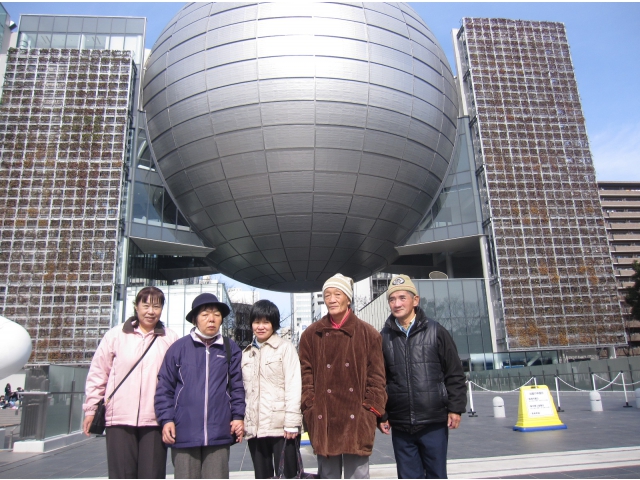 今からプラネタリウム見ます。