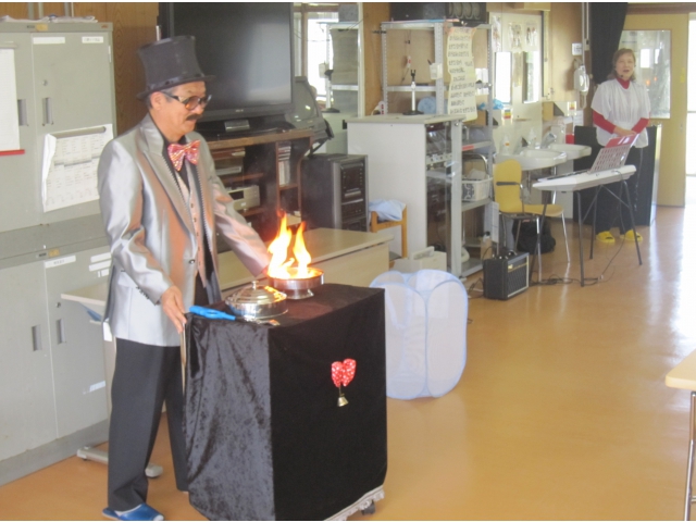 うわっ火が。。。