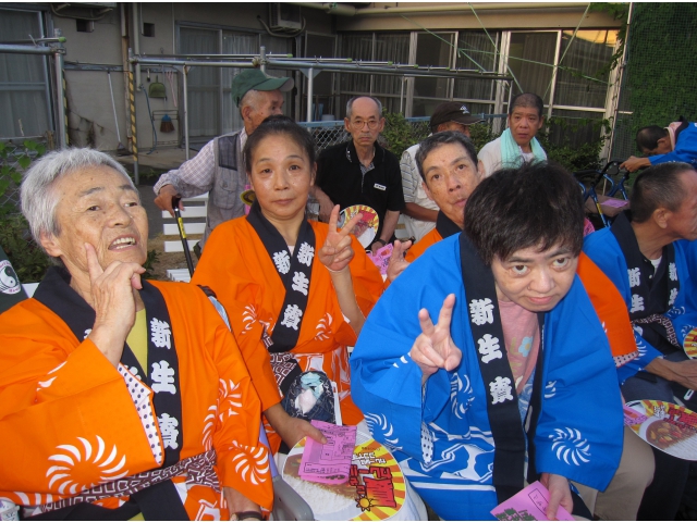 いよいよ夏祭りが始まります。