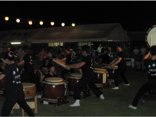 半田蔵太鼓さんの迫力ある演奏