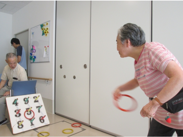 わなげをしている様子