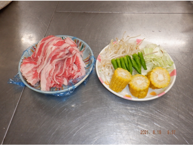 焼肉パーティーの食材3人前