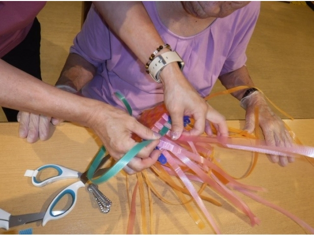 交互に編んでいくところが難しいです。